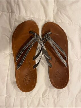 OluKai Brown Leather Sandals with Gray Straps